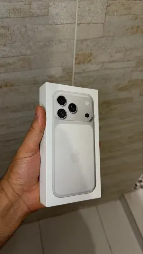 iPhone 17 Pro Silver 256GB - Lacrado