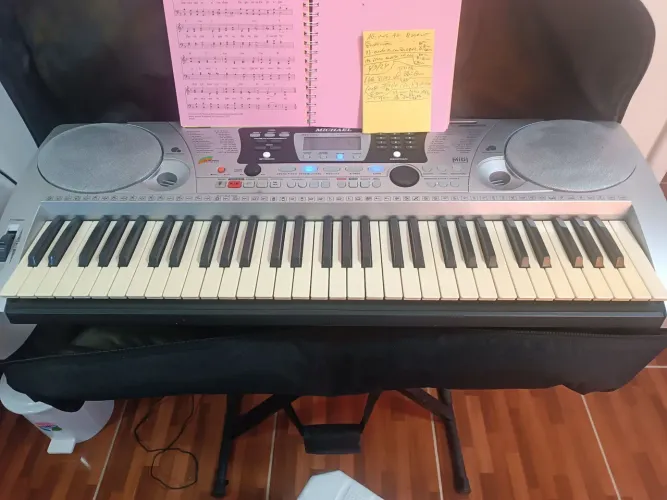 Teclado Michael c/capa e suporte