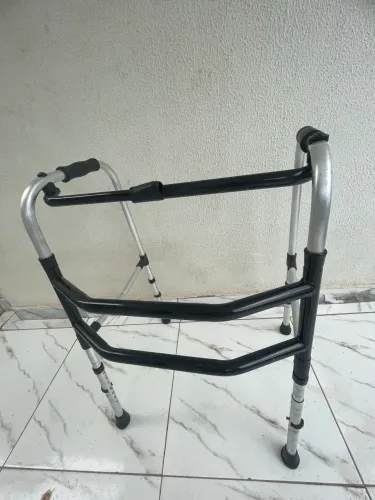 Andandor hospitalar