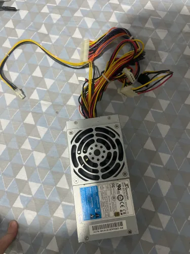 Fonte pra pc 300 watts 80 plus 