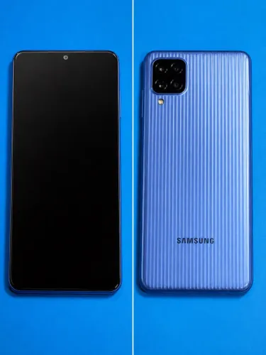 ? Samsung Galaxy M12