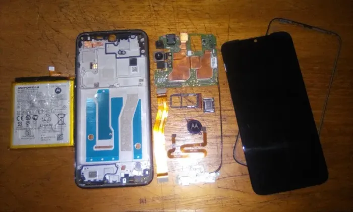 COMBO DE PEÇAS PARA MOTO G8 PLUS , SÓ VENDO TUDO JUNTO ... NADA SEPARADO.