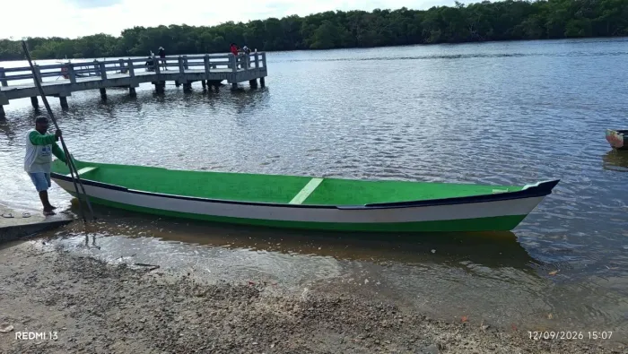 Vende-se um barco 