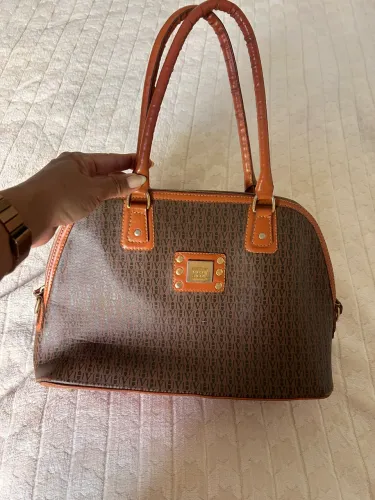 Bolsa em couro Victor Hugo original