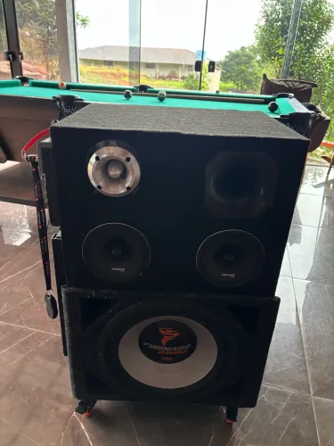 ? CAIXA BOB COMPLETA - SOM FORTE E PRONTO PRA FESTA ?