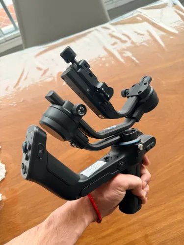 Estabilizador Gimbal FeiyuTech Scorp-C (Zerarado / Nunca Usado)