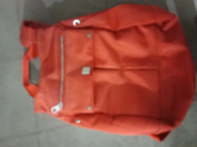 MOCHILA VERMELHA 