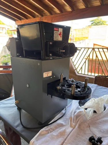 Máquina de Salgados Compacta PRINT 220V - Ótimo Estado