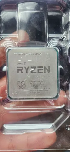 Ryzen 5600x (leia descrição)