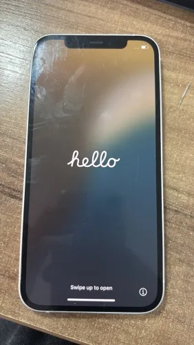 IPHONE 12 - 64GB - 79% Bateria