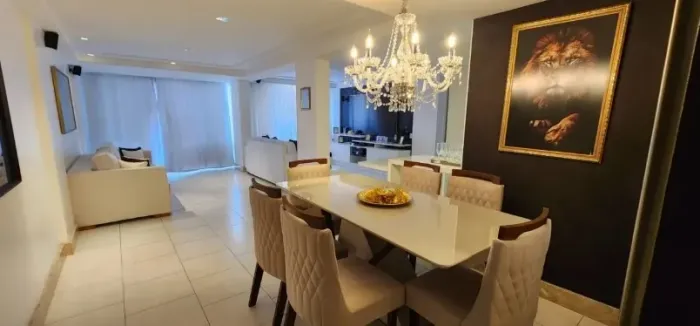 Lindo apartamento mobiliado c/ 86m2 finamente decorado em Manaíra!