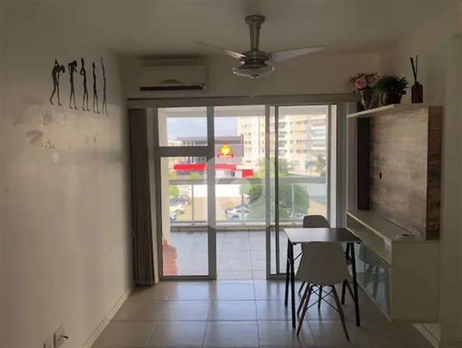 Excelente apartamento de 69 m² com 2 quartos, sendo 1 suíte Recreio dos Bandeirantes