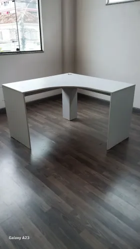 Mesa Escrivaninha em L