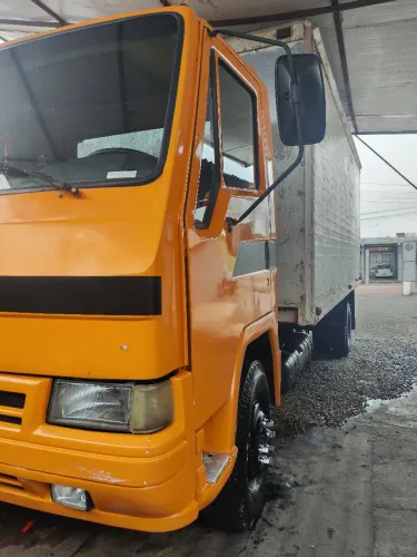 Agrale 7500 mwm 229 turbo ar e direção