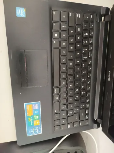 Notebook CCE wn com defeito