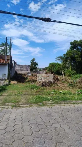 TERRENO À VENDA NO JD GAIVOTAS, PERTO DA PRAIA DO INDAIÁ EMEM CARAGUATATUBA