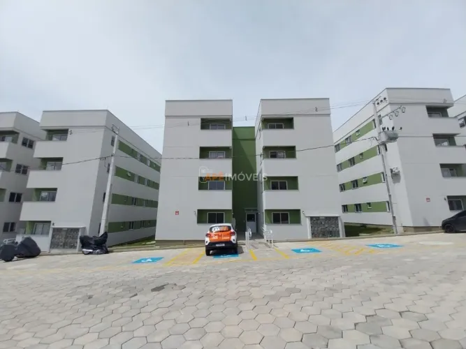 Apartamento Semi Mobiliado para Alugar em São Francisco