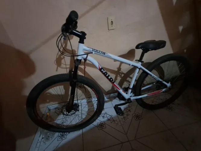 Bicicleta caloi aro 26 