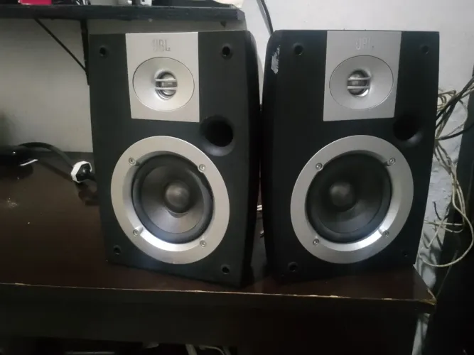 Caixa JBL