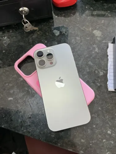 IPHONE 16 PRO MAX