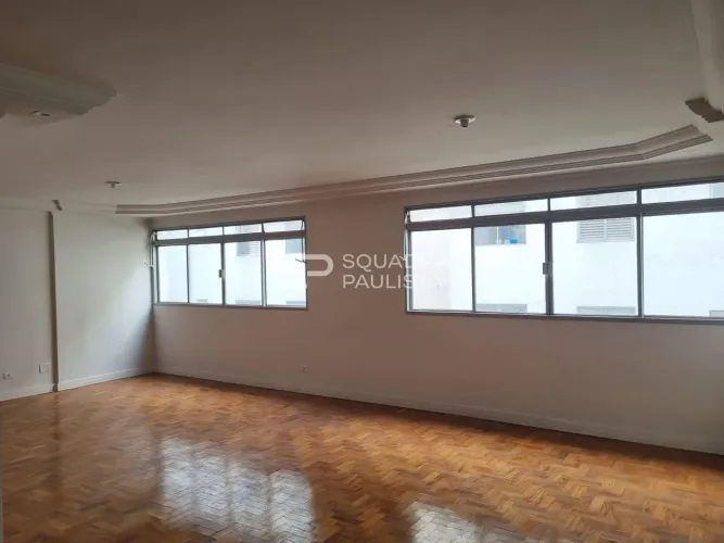 Apartamento no bairro Itaim com 3 dormitórios, 1 suíte e 2vagas de garagem.