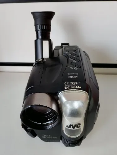 Filmadora JVC