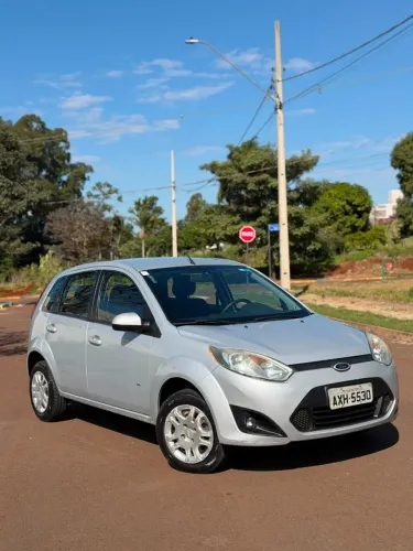 Ford Fiesta SE 1.6 8V Flex 5P 2014