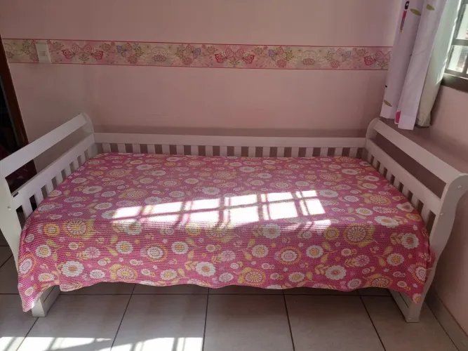 Cama Solteiro