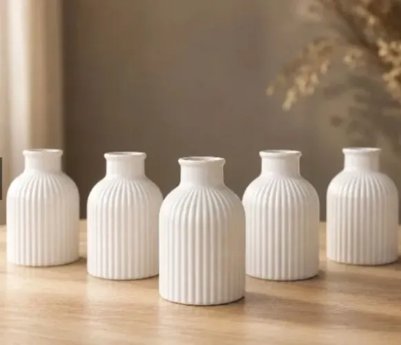 Vasinhos de gesso cru para festa