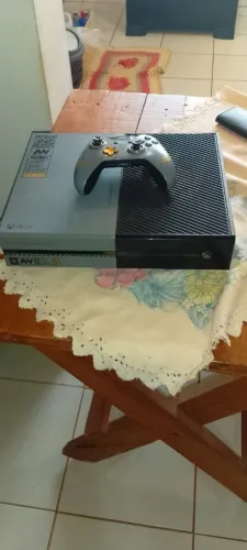 Xbox One Call of Duty: Advanced Warfare Limited Edition (2014) - 1 TB
