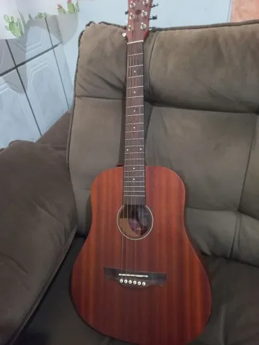VENDO VIOLÃO ELÉTRICO TAGINA BABY 