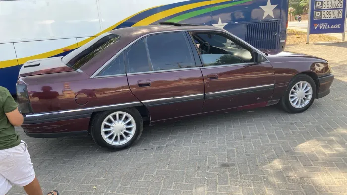 Chevrolet Omega GLS 2.2 / 2.0 1994