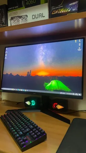 Monitor Gamer LG UltraGear 240hz 27 Polegadas