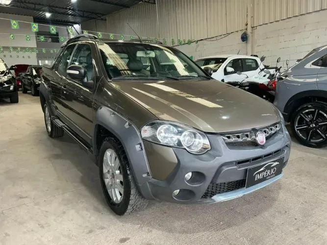 Fiat Strada Adv.1.8 16V Dualogic Flex CD 2014