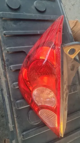 Lanterna Nissan tida lado esquerdo ano 2009 a 2013