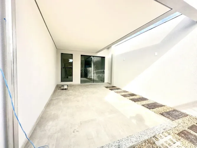 Casa à venda no Loteamento mais valorizado de Gaspar, ao lado do Centro da cidade.