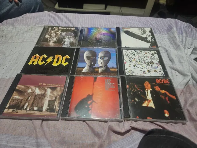 Cds de rock e metal em geral, originais, todos por 240$, cds novos