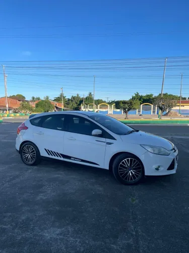 Ford Focus 1.6 S/se/se Plus Flex 8v/16v 5P 2014