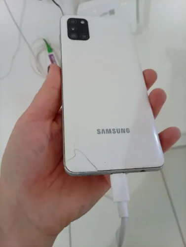 Celular usado
