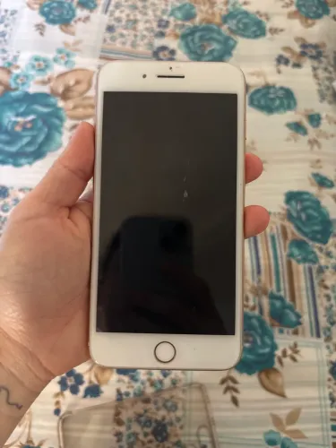 iPhone 8 Plus