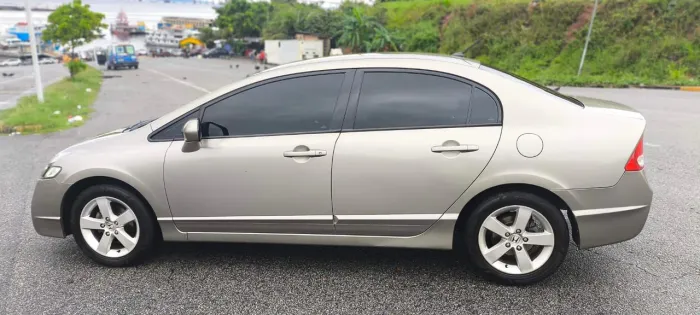 Honda Civic Sedan LXS 1.8/1.8 Flex 16V Mec. 4P 2010