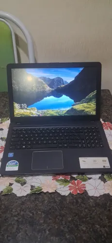 Notebook Asus tela de 15 Polegadas 