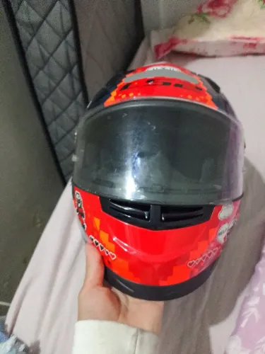 Capacete LS2 novo 350 mais um capacete de brinde