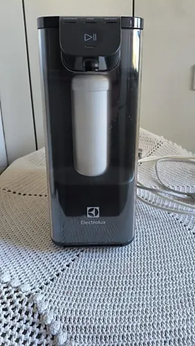 Vendo purificador de água Electrolux