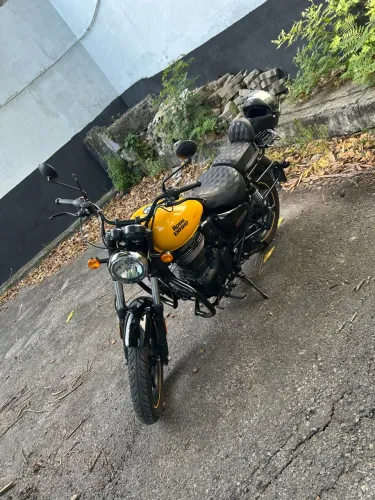 Vendo Royal Enfield Amarela