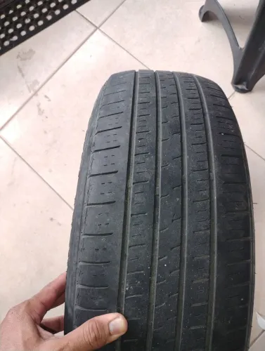 Pneu aro 16 215 65