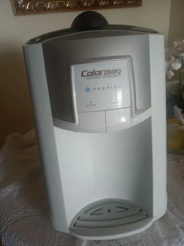Purificador de água semi novo