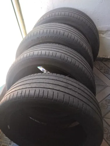 4 Pneus Pirelli Aro 19 235/45