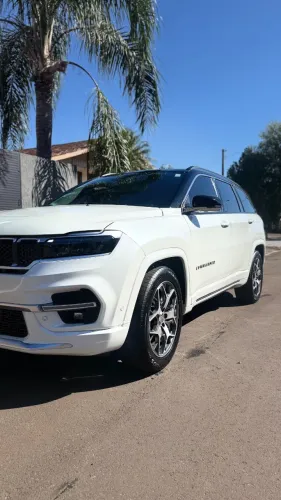 Jeep Commander Overland T270 1.3 TB Flex AUT 2023