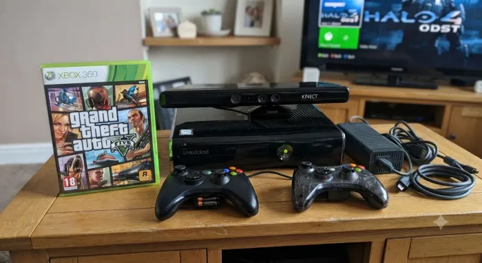 Xbox 360 Completo + Kinect + 3 Controles + 12 Jogos Físicos + HD 120GB (Desbloqueado)